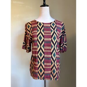 Passports of Pier 1 Imports Top S Short‎ Sleeve Geometric brow Blouse vintage